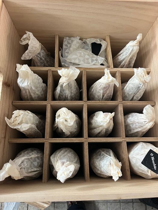 Caixa de madeira vinhos