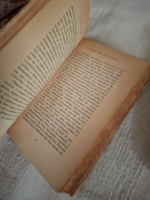 Três livros de Cunha Leal opositor ao Estado Novo temas do ultramar português