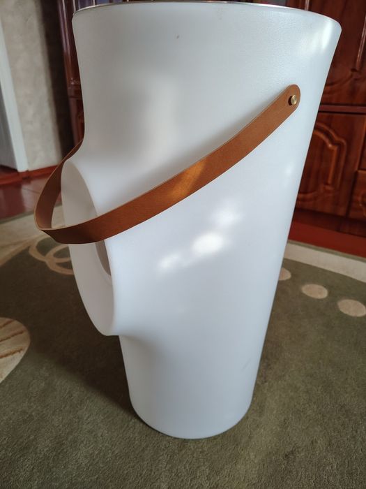 Bluetooth-колонка та LED-світильник 3-в-1 Newgarden (Іспанія)