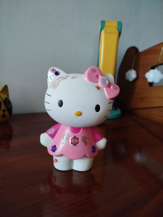 Figura Hello Kitty