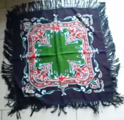 Śliczna i modna chusta