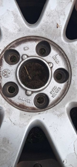 Sprzedam koła aluminiowe 16