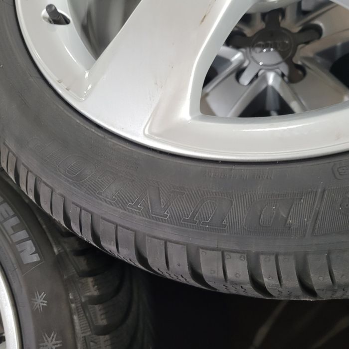Oryginalne Koła zimowe 4G0.Audi A6 C6 C7 225.50.18 7.5J 18 ET 37 Dunlo