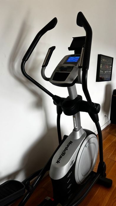 Elíptica Nordtrack em ótimo estado