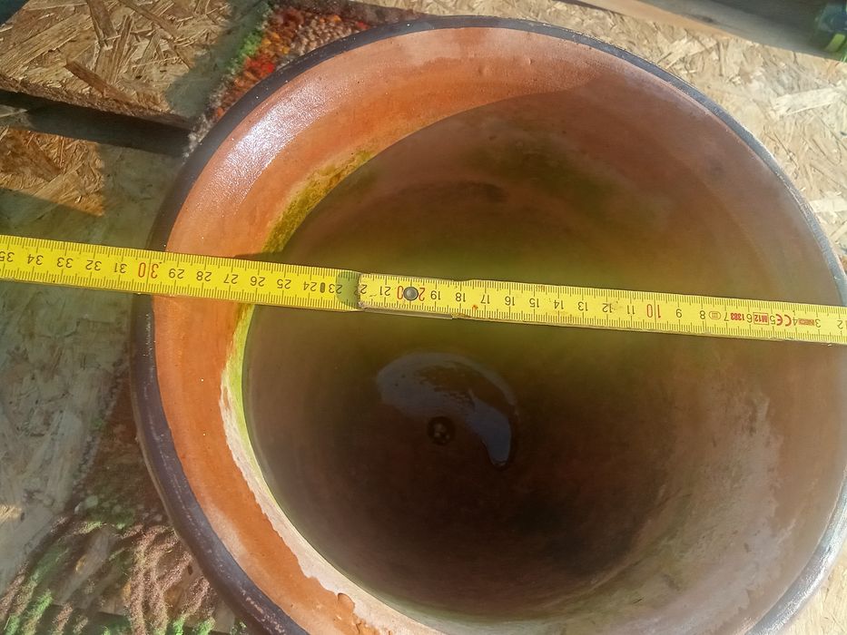 Porządna grubościenna ceramiczna donica
