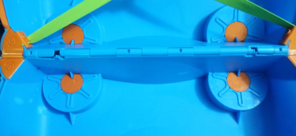 Детский чемодан  trunki.На колёсах