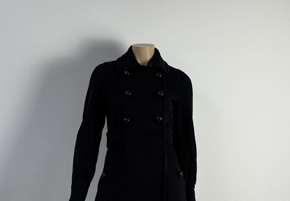 Marc by Marc Jacobs płaszcz wełniany damski S
80%Wełna 
Rozmiar S
kolo