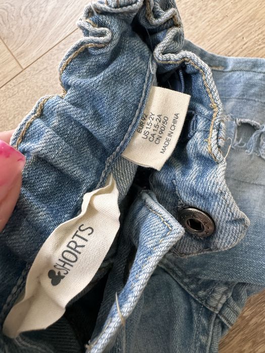 Spodenki jeansowe