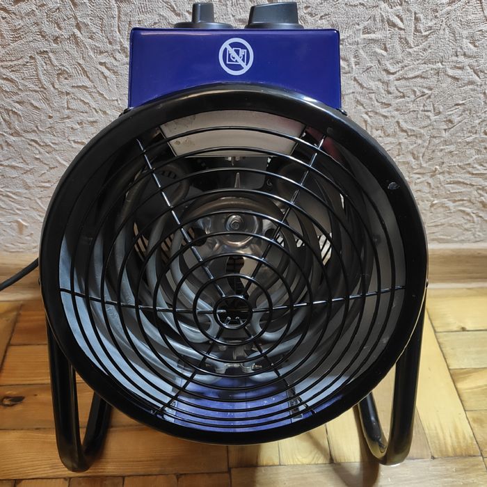 Электрообогреватель  EH-3000