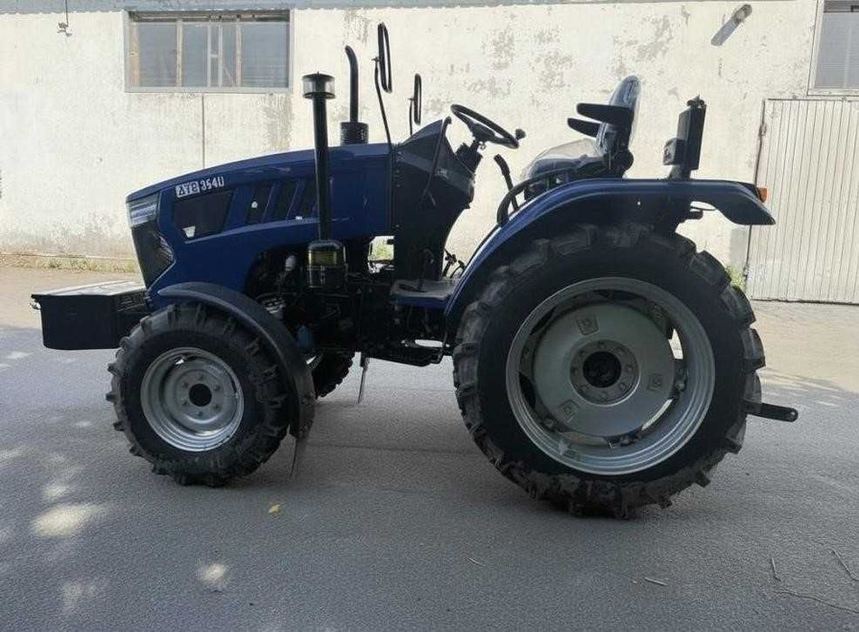 Трактор DTZ 354 U примусове опускання, 35 к.с.