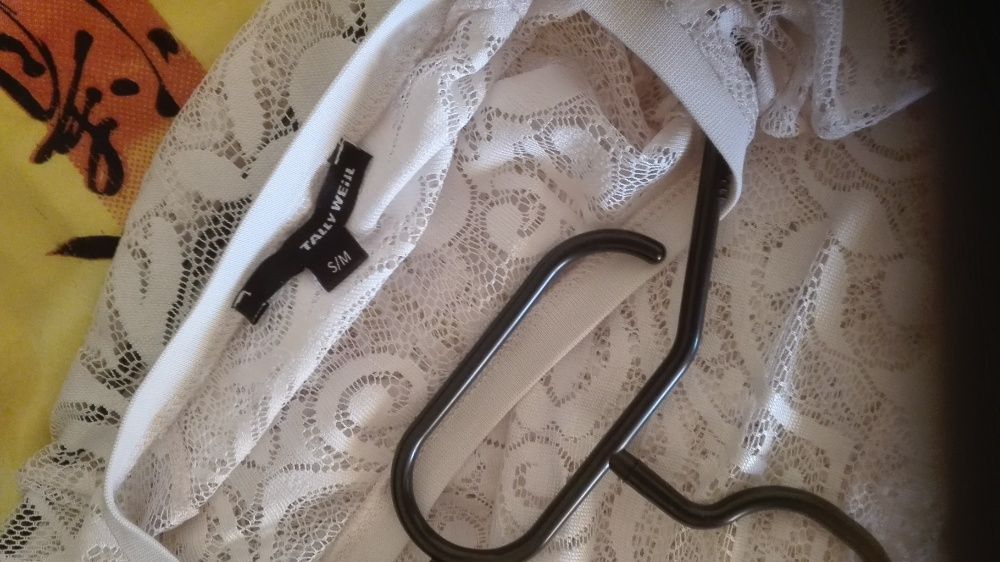 Sweter siateczka narzutka kremowy jasny różowy sweter damski 38 / 40