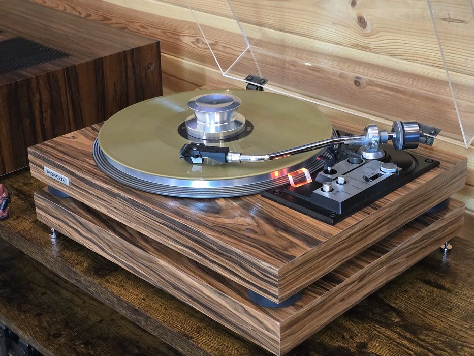 Gramofon Pioneer PL 516