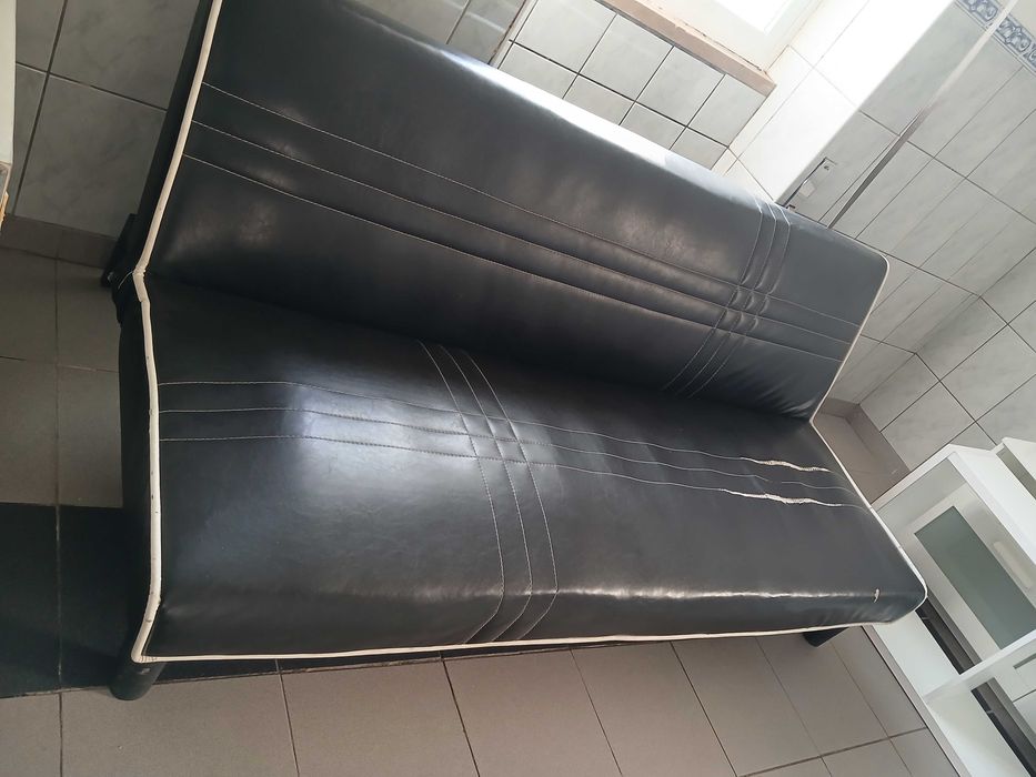 Sofa click clack