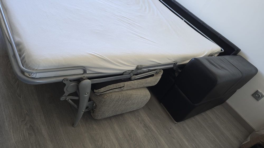 Sofá-Cama 2 Lugares em tecido e couro sintético