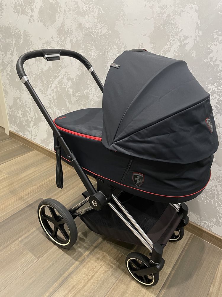 Cybex top priam ferrari