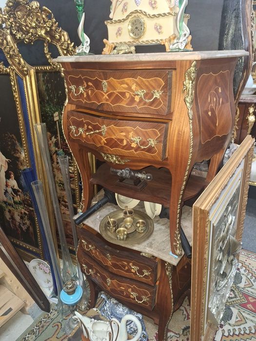 Comodas Louis XV