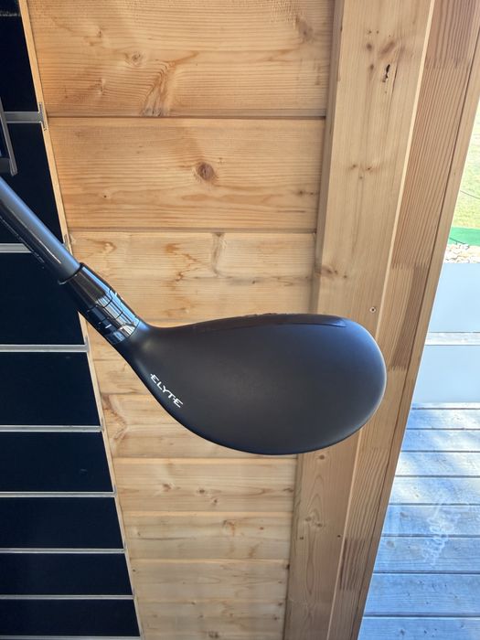 Híbrido Callaway Elyte 4