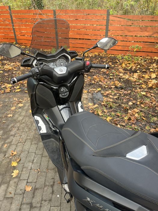 Yamaha 300 xmax techmax