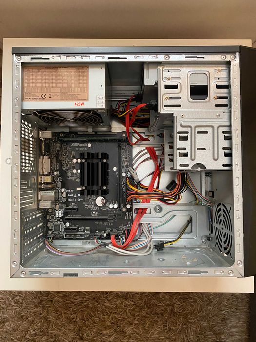 Komputer PC Intel J1900 8GB RAM SSD 240GB + Monitor Dell 17" Windows 10 Pro