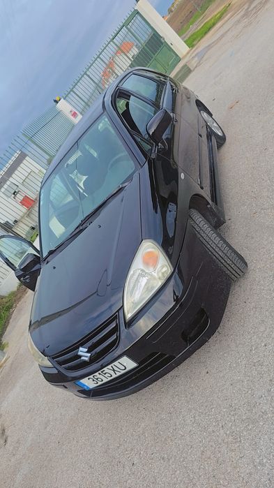 Suzuki Liana 2004