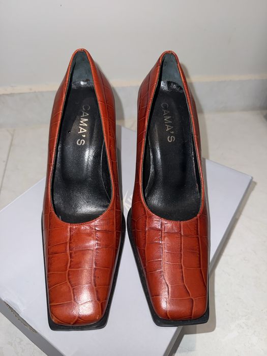 Buty na obcasie, powystawowe