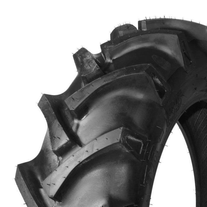 12.4-28 BKT TR 135 8PR 123A6/120A8 TT