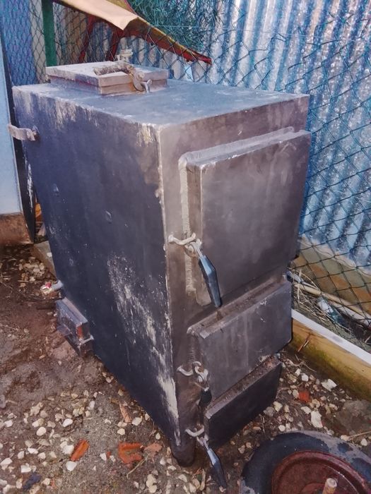 Oddam piec na cześći