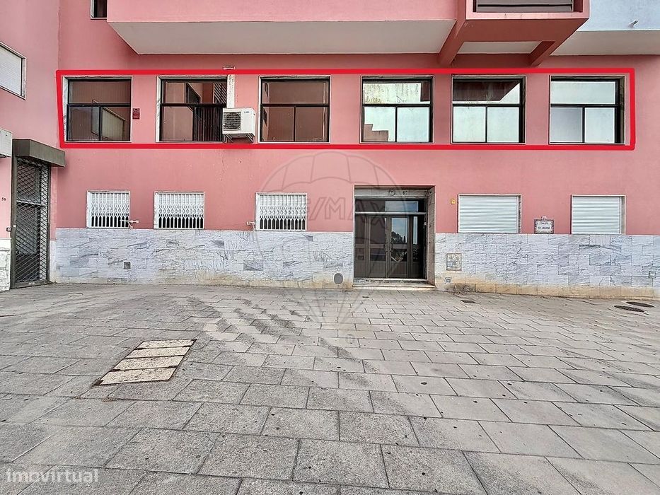 Loja  para arrendamento
