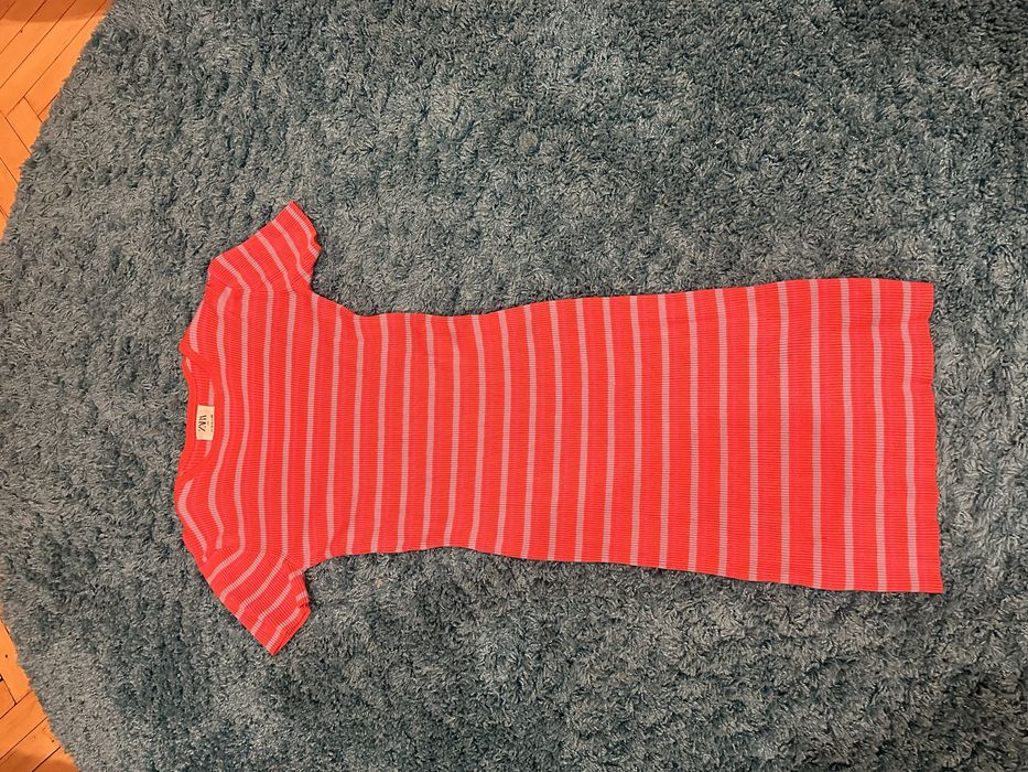 Фірмові сукні xs