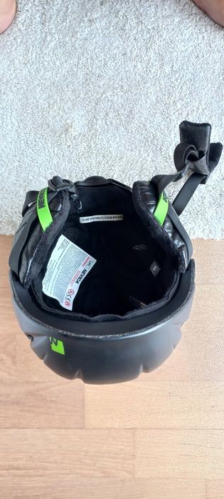 Capacete ski Nevica 8 a 16 anos