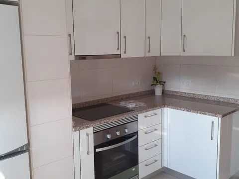 Apartamento t2 no centro de Coimbra, mobilado, elevador e garagem