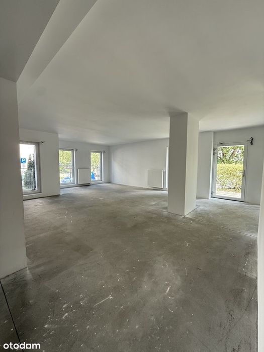 Do wynajęcia lokal usługowo-handlowy o powierzchni 131 m²