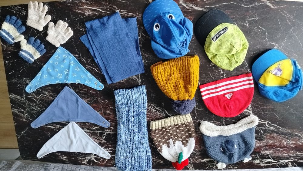 Czapki, szaliki,rękawiczki dla chłopca ,na 3-4 lata