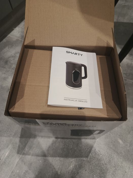 Nowy czajnik elektryczny z wyświetlaczem SMARTY