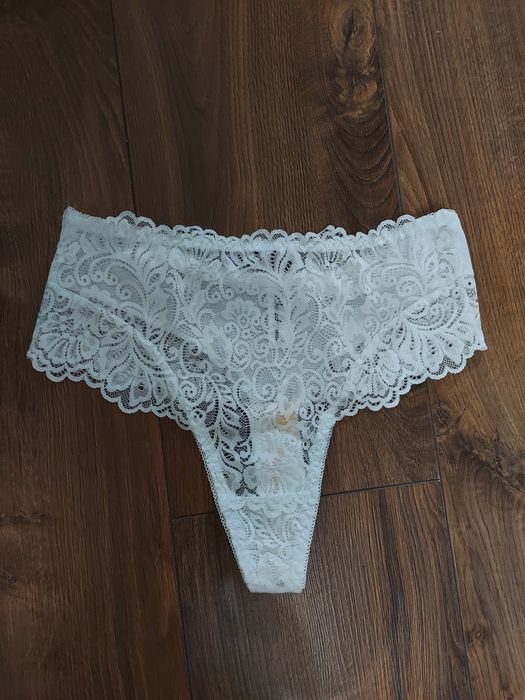 Сексуальные женские трусики красные, бесшовные, кружевные, с открытым