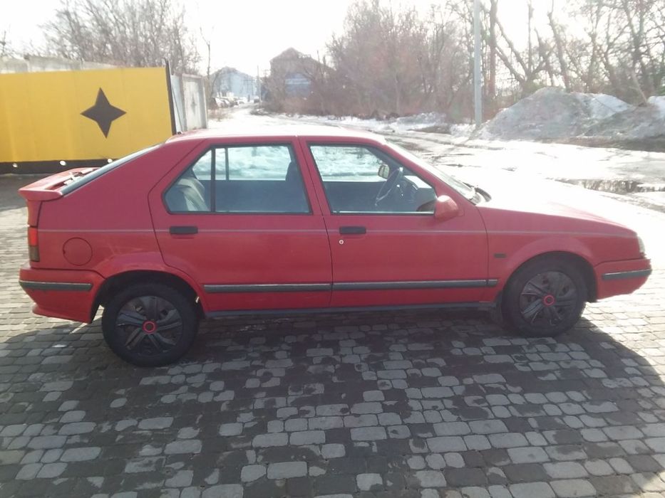 Renault 19 1990р. 1.7і, Газ 4 пок. Під відновлення або на запчастини.