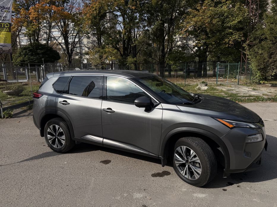 Nissan Rogue SV 2021