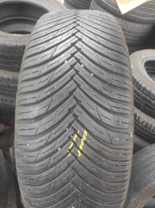 Шины всесезонные 265/65R17.