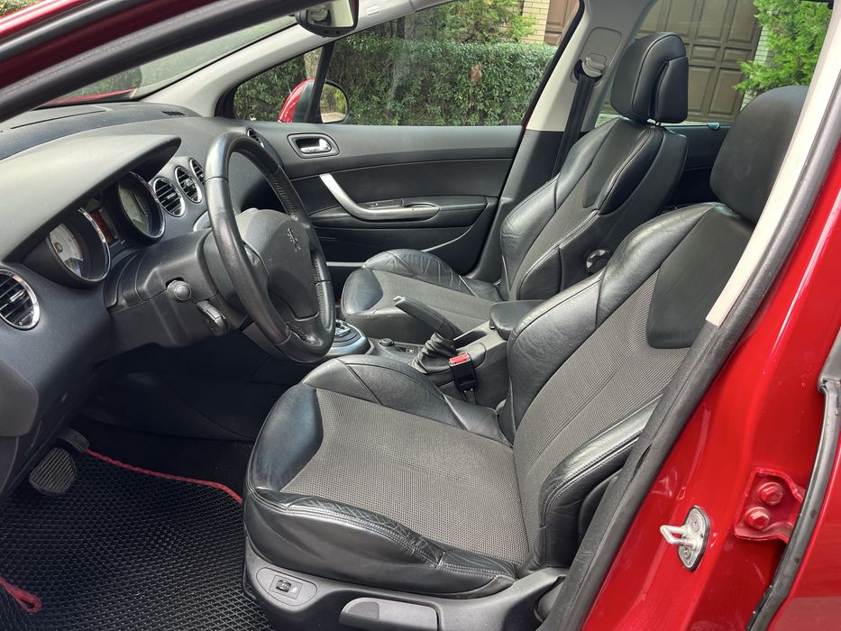 Peugeot 308 SW (2009)