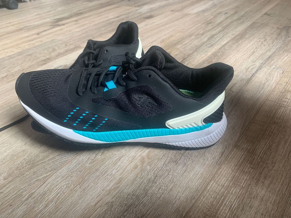 Buty do biegania 4F