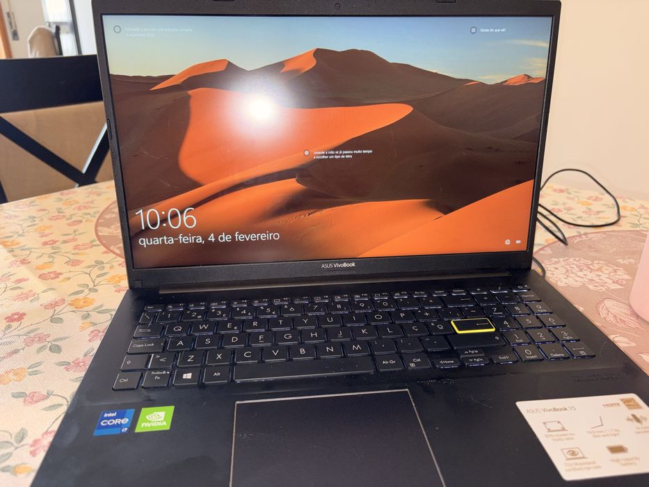 Asus VivoBook 15