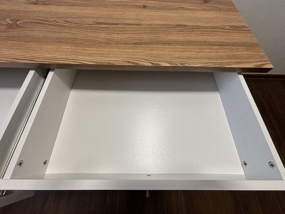 BRW biurko Heda 120 cm z 2 szufladami modrzew sibiu złoty