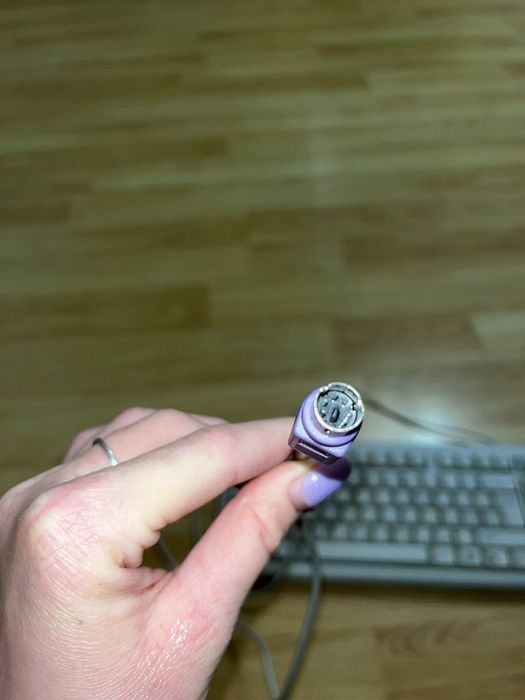 Клавіатура до комп'ютера