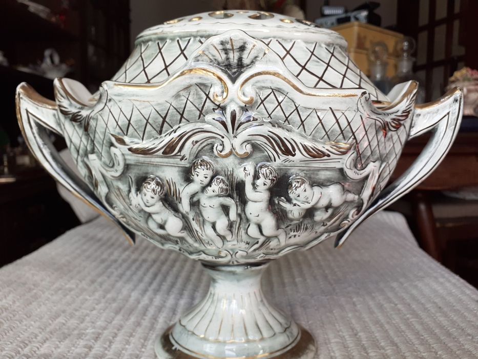 Jarra Floreira muito antiga