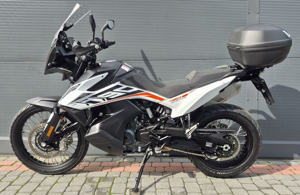 KTM