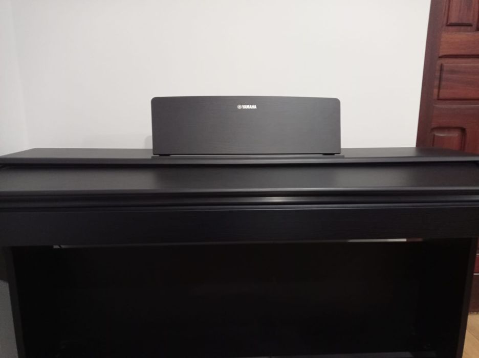 Piano Digital Yamaha YDP-144