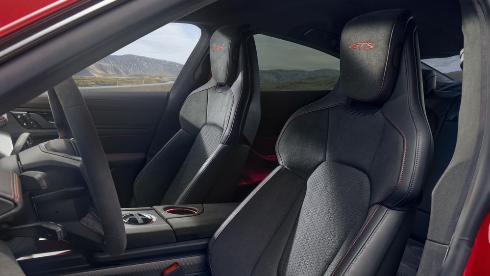 Porsche Taycan Black Edition
