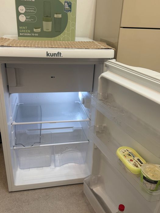 Frigobar novíssimo por