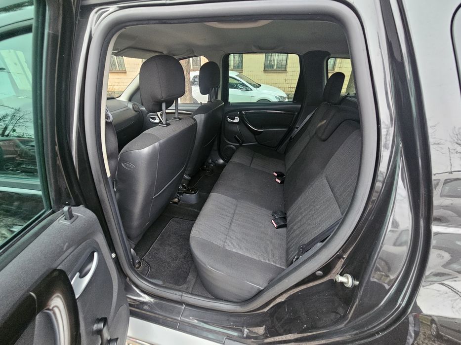 Продам Dacia Duster Laureat