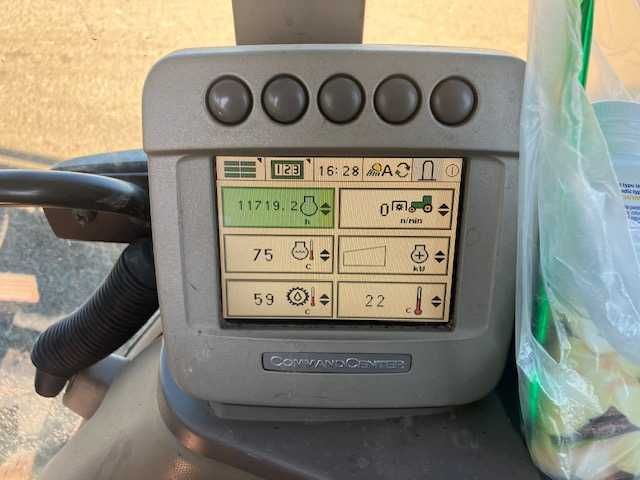 John Deere 6930 Premium TUR, przedni WOM, 2007r.
